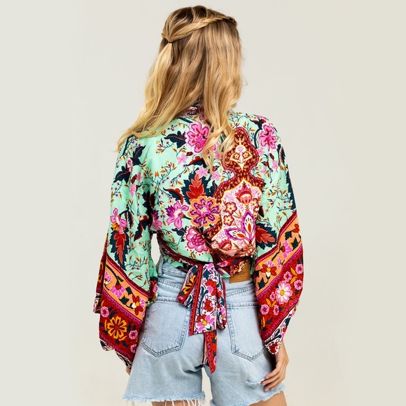 “Clarissa” top - Picture 2 of 8